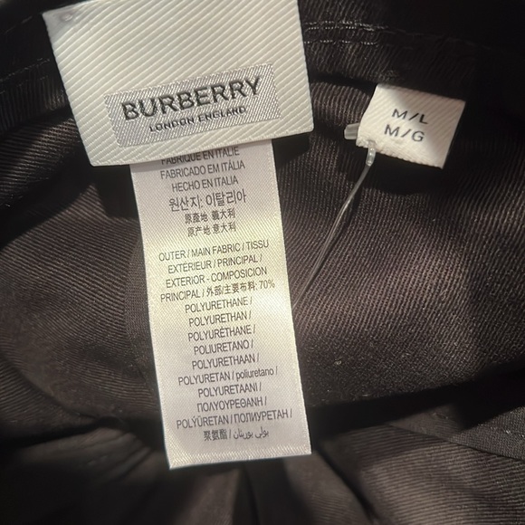 Burberry Black Rain Hat With Front Bill Burberry Logo On Back Ties At Neck M/L - Picture 5 of 8